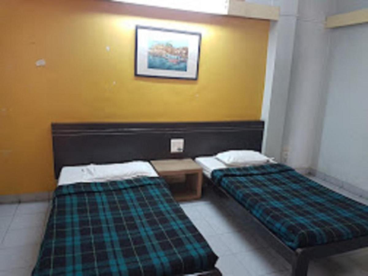 Hotel Abhishek ,Nashik Εξωτερικό φωτογραφία