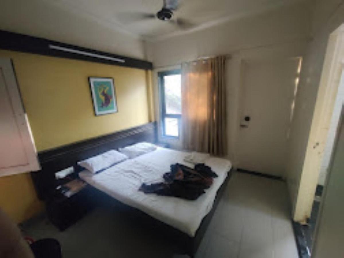 Hotel Abhishek ,Nashik Εξωτερικό φωτογραφία