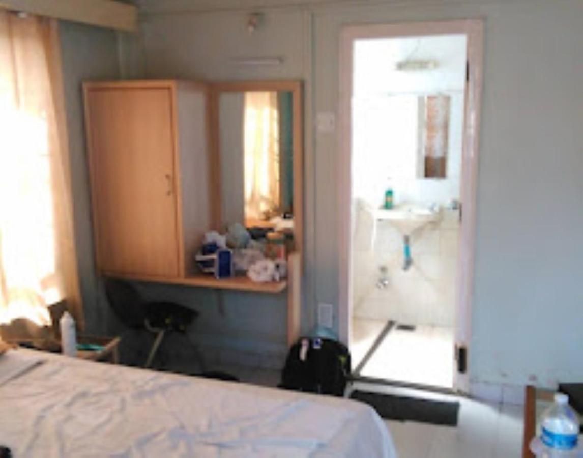 Hotel Abhishek ,Nashik Εξωτερικό φωτογραφία